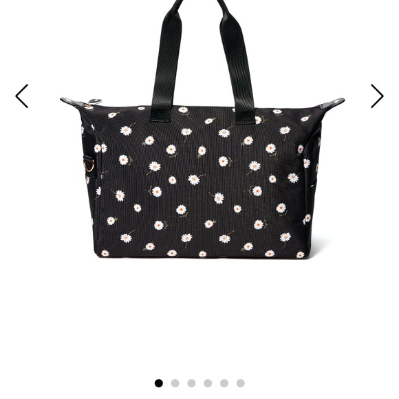 Alice + Olivia Daisy Print Graphic Duffel Weekender Workout Travel School Bag. - Picture 1 of 4